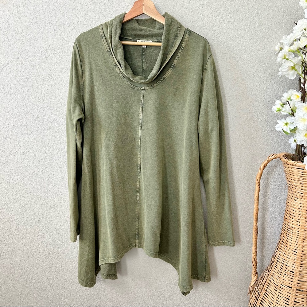 Earthbound Moss Green Cowl Neck Tunic Top Size Large Long Sleeve